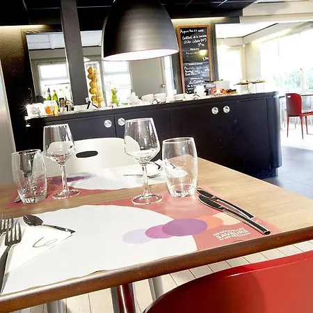 Hotell The Originals City, Rennes Sud Chantepie